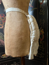 Load image into Gallery viewer, Late 19th c. Horsehair Bustle Pad