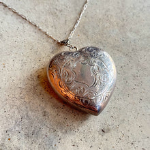Load image into Gallery viewer, c. 1910s-1920s Sterling Silver Heart Compact Necklace