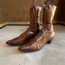 Load image into Gallery viewer, c. 1910s Brown Boots | Approx Sz 8.5-9