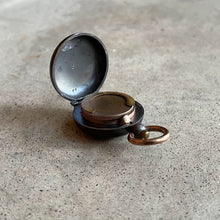 Load image into Gallery viewer, 1904 St. Louis Engraved Gunmetal Sovereign Case Fob