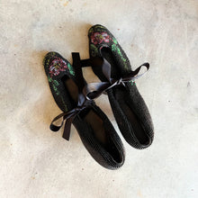 Load image into Gallery viewer, c. 1920s-1930s Beaded Shoes | Approx Sz. 8.5