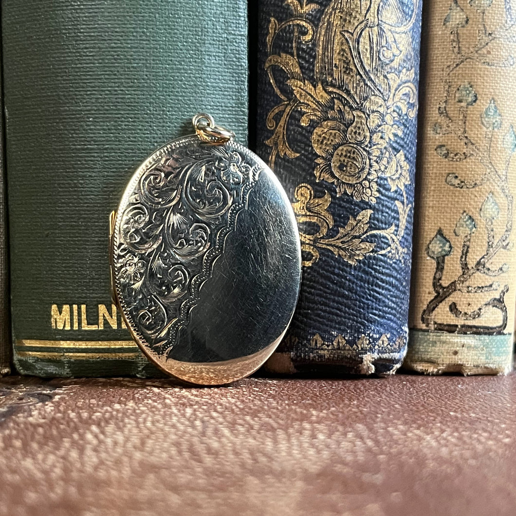 Early 20th c. 9k Gold Front + Back Locket