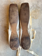 Load image into Gallery viewer, Early-Mid 19th c. Cream Silk Slippers