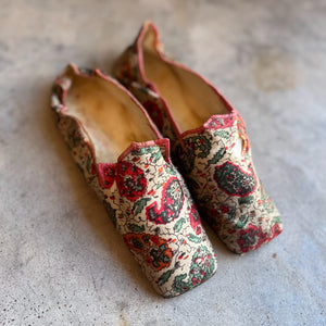 Early-Mid 19th c. Paisley Slippers