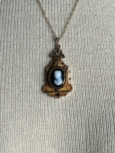 Load image into Gallery viewer, c. 1870s-1880s 12k-14k Gold Hardstone Cameo Necklace