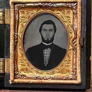 c. 1850s-1860s 1/16 Ambrotype Photograph in Case