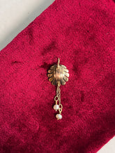 Load image into Gallery viewer, c. 1890s-1900s 18k Gold + Diamond Shell Pendant