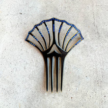 Load image into Gallery viewer, Art Deco Black Celluloid Hair Comb