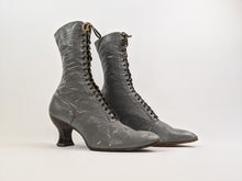 Load image into Gallery viewer, 1920s Grey Lace Up Louis Heel Boots | Approx Size 7