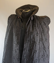 Load image into Gallery viewer, Vintage Victorian Style Quilted Cape