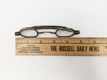 Load image into Gallery viewer, Mid-19th Century Spectacles