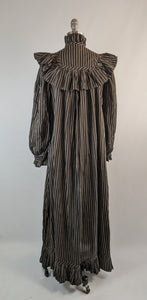Late 1890s-1900 Wrapper Dress