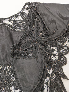 1890s-1900s Black Lace Collar