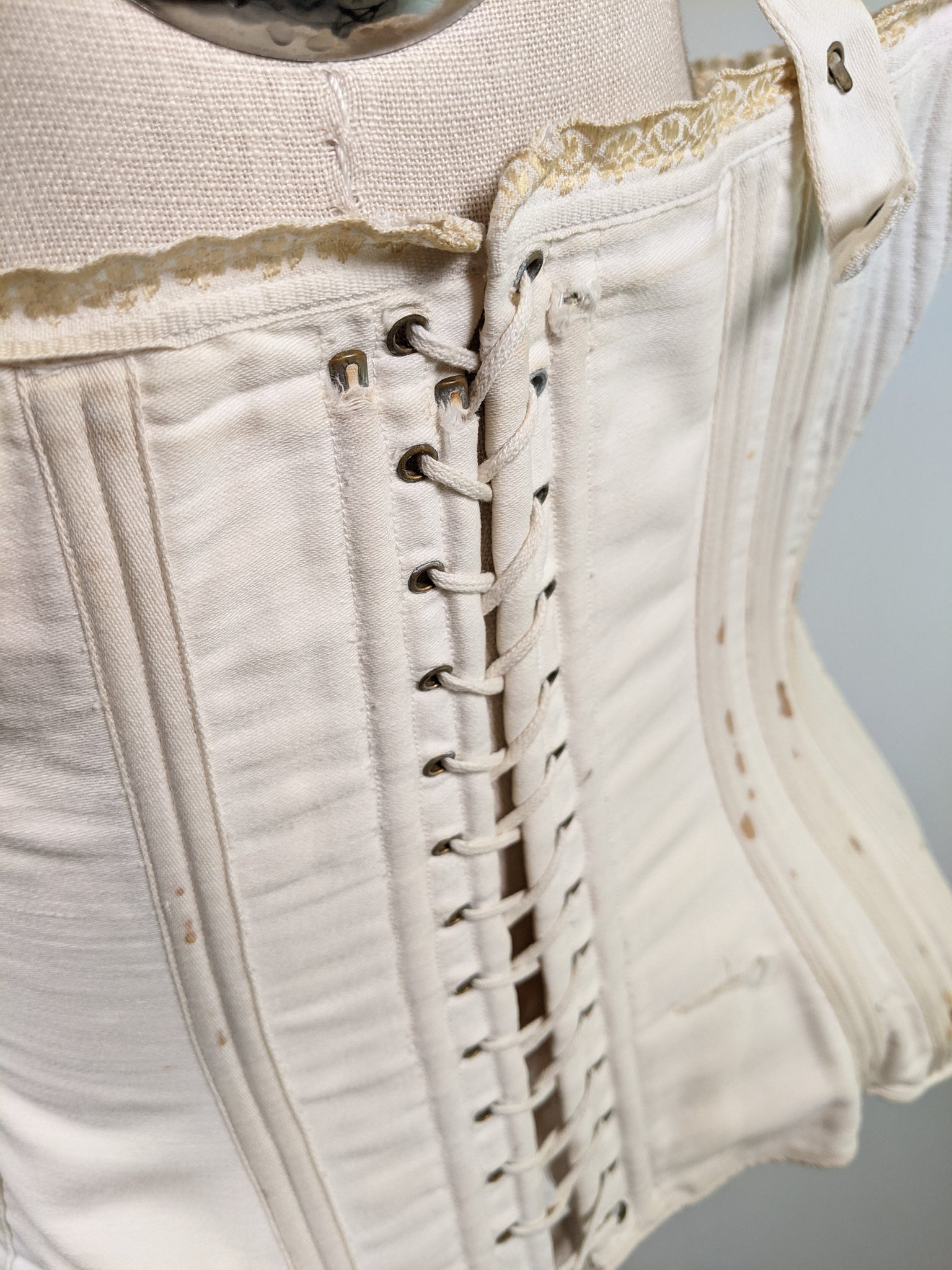 Side Lacing Maternity Corset C. 1890s – Witchy Vintage