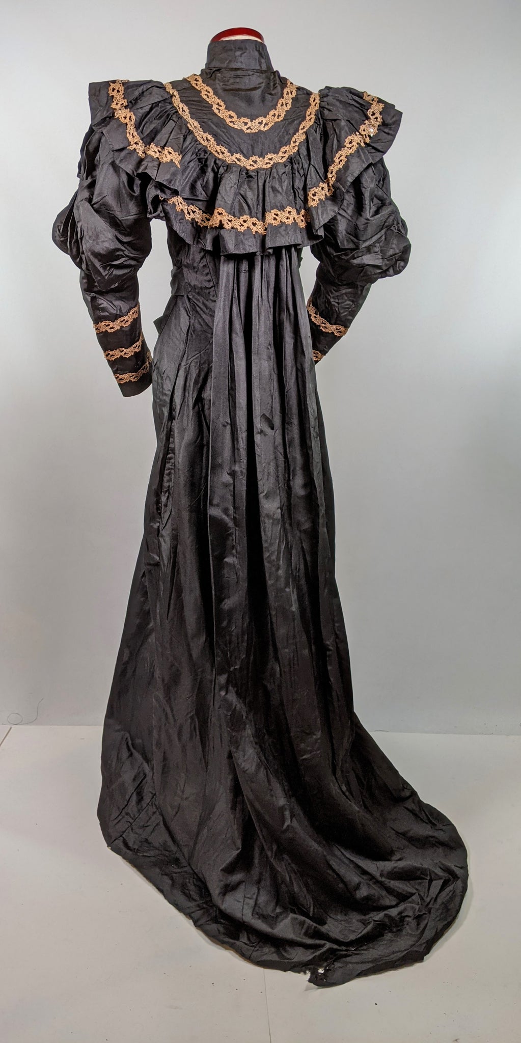 1890s Black Silk Tea Gown or Wrapper Witchy Vintage 1890s Black Silk Tea Gown or Wrapper Witchy Vintage