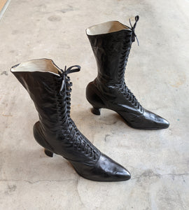 1920s Louis Heel Deadstock Boots | Approx Sz 7-7.5