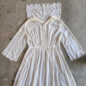 1910s Embroidered Cotton Dress | 30" Waist