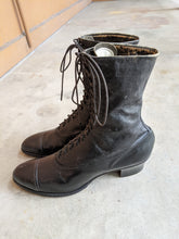 Load image into Gallery viewer, 1910s Black Lace Up Boots | Approx Sz 8