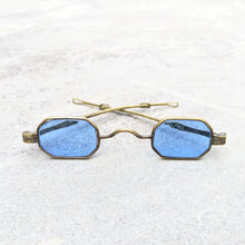 Load image into Gallery viewer, 19th C. Blue Tinted Eyeglasses