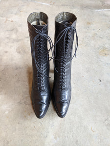 1910s-1920s Black Lace Up Boots | Approx Sz 5-6