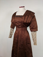 Load image into Gallery viewer, 1908-1909 Red Ochre Silk Dress