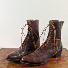Load image into Gallery viewer, c. 1910s-1920s Brown Lace Up Boots | Approx Sz 8