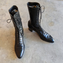 Load image into Gallery viewer, 1910s-1920s Black Lace Up Boots | Sz 8