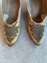 Load image into Gallery viewer, c. Turn of the Century Gold Beaded Pumps