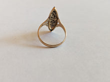 Load image into Gallery viewer, 19th c. 10k Agate Ring | Sz 7.5