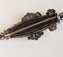 Load image into Gallery viewer, 1901 Sterling Silver + Gold Front Brooch