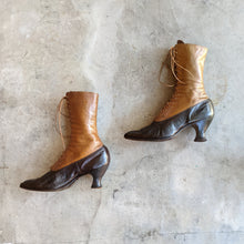Load image into Gallery viewer, c. 1910s-1920s Two-Tone Brown Boots | Approx Sz 6