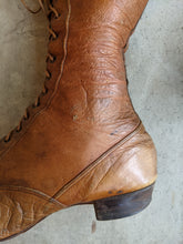 Load image into Gallery viewer, c. 1890s Brown Lace Up Boots | Approx Sz. 7