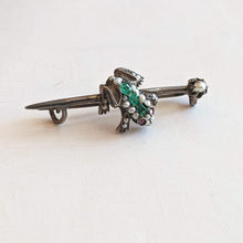 Load image into Gallery viewer, c. 1890s-1900s Silver Frog Brooch