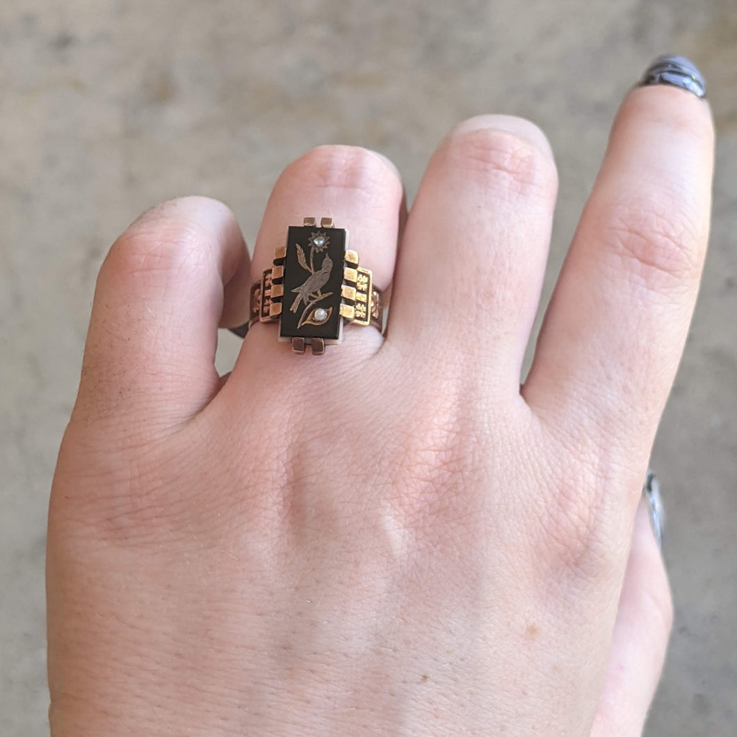 c. 1880s 14k Rose Gold Carved Onyx Ring | Sz 5.5