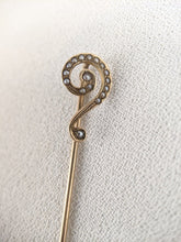 Load image into Gallery viewer, Art Nouveau 10k Gold Question Mark Pin
