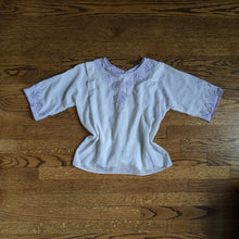 Load image into Gallery viewer, 1910s Lilac Embroidered Blouse